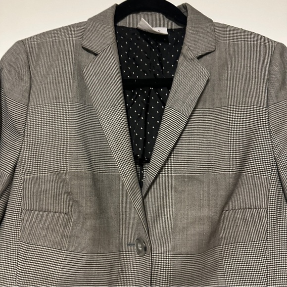 Akris Punto Wool Mix Pattern Check Gray Office Wear Button Front Blazer Size 10 - Picture 3 of 8